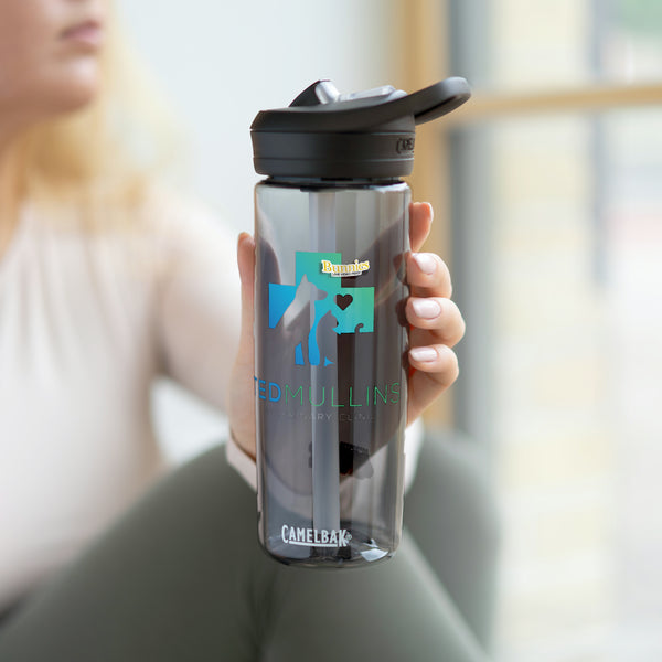 Mullins Vet Clinic (Schitt's Creek) |  CamelBak Eddy® Water Bottle, 20oz\25oz